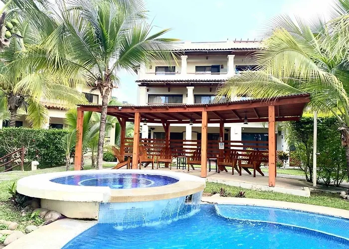 Casa vacanze Modern With A Rooftop Patio *